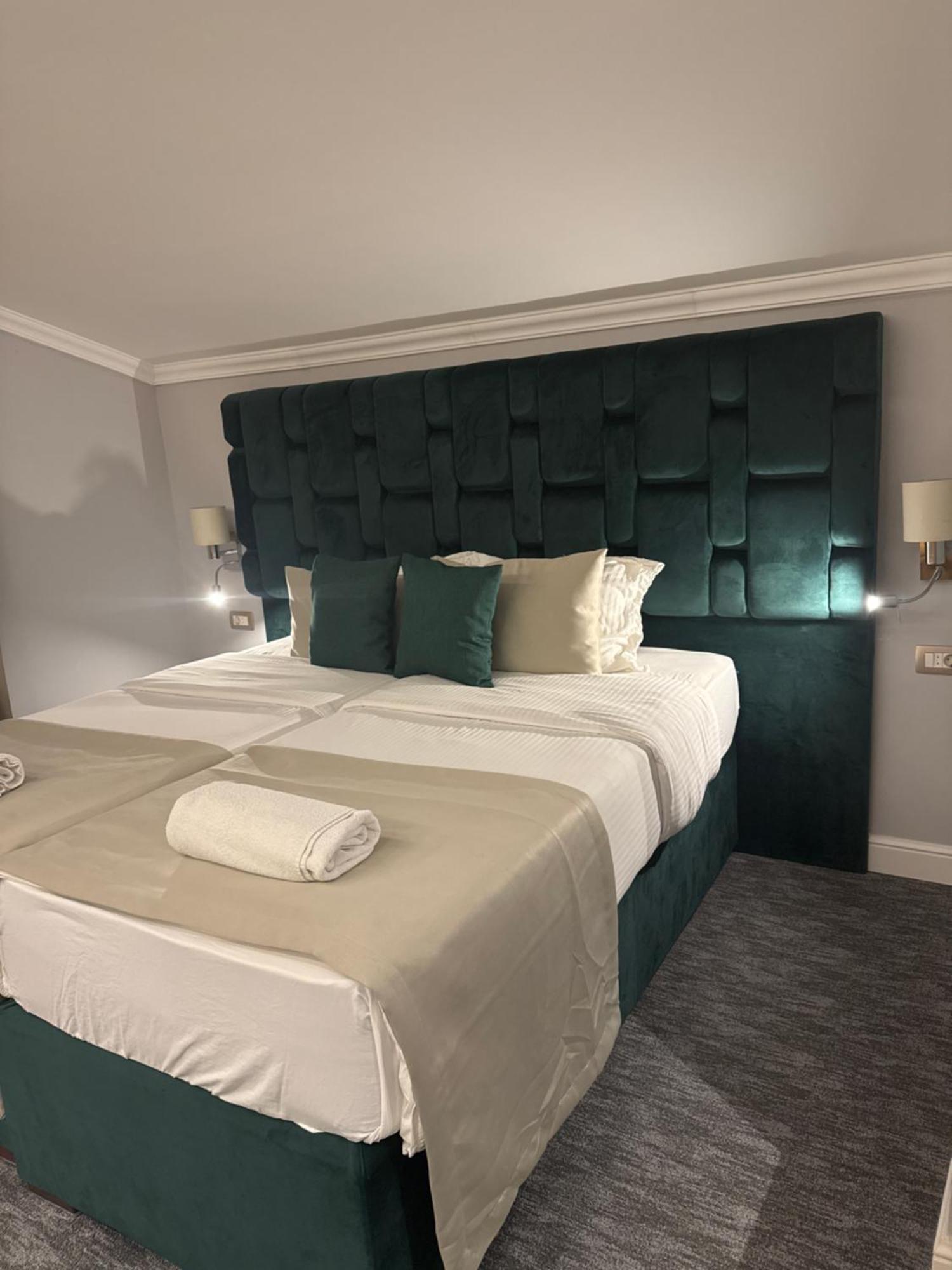 Hotel Garni Ideal Подгориця Екстер'єр фото