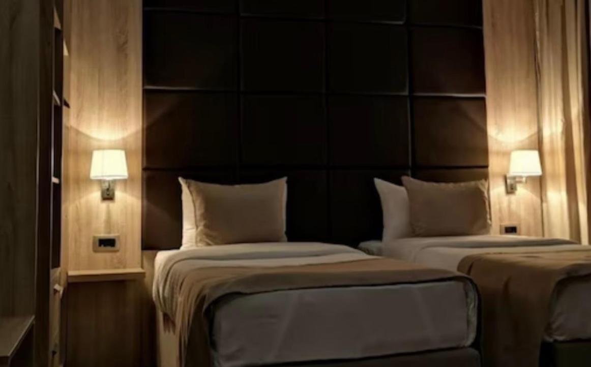 Hotel Garni Ideal Подгориця Екстер'єр фото