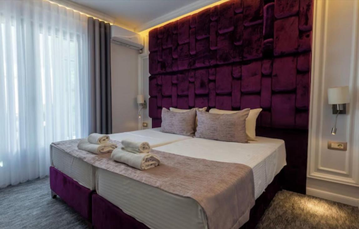 Hotel Garni Ideal Подгориця Екстер'єр фото